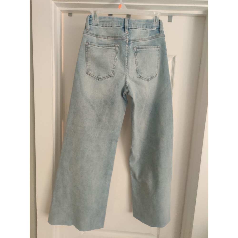 Y2K Risen Jeans Light Wash Denim — Size‎ 5/27 High Quality Boutique
